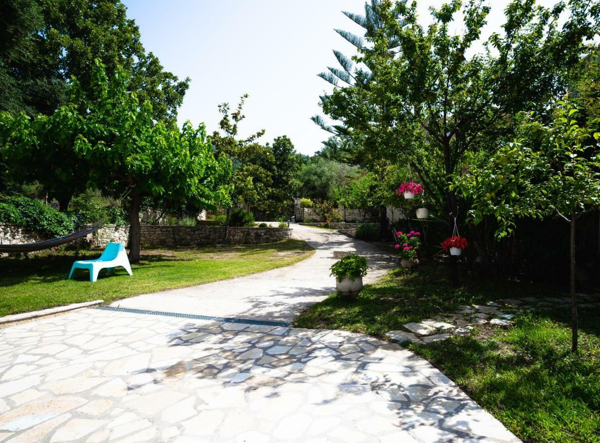 Appartamento Casa Marina Sívota Esterno foto
